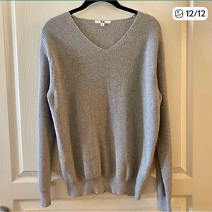 UNIQLO Grey Cotton V-Neck Long Sleeve Cotton & Cashmere-Blend Sweater